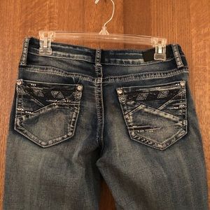 Buckle jeans w/ some Aztec bling!